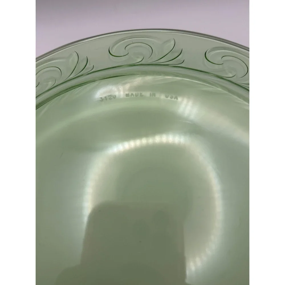 Fire-King Philbe Green Depression Glass Pie Plate 9‎ Inch Vintage 3120 USA Made